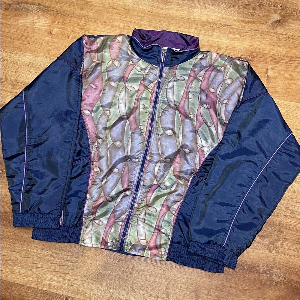 Vintage windbreaker‎